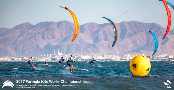 Leaders tighten grip on top spots in stellar conditions at Oman Formula Kite World Championships