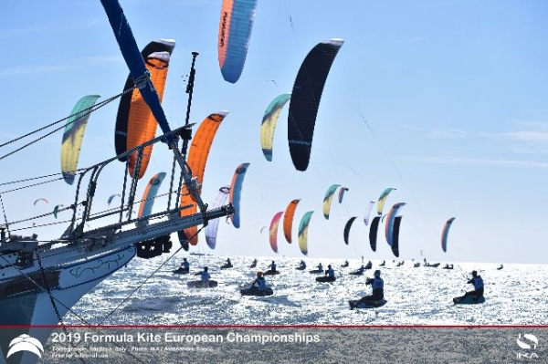 Tight racing in perfect conditions at Europeans leaves little to choose between top of order
