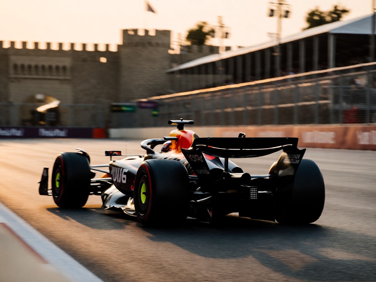 Battery energy management and torque fill at the 2026 Azerbaijan Grand Prix