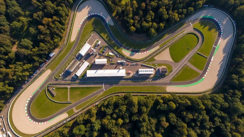Navigating the 2026 overtaking mechanics at Monza