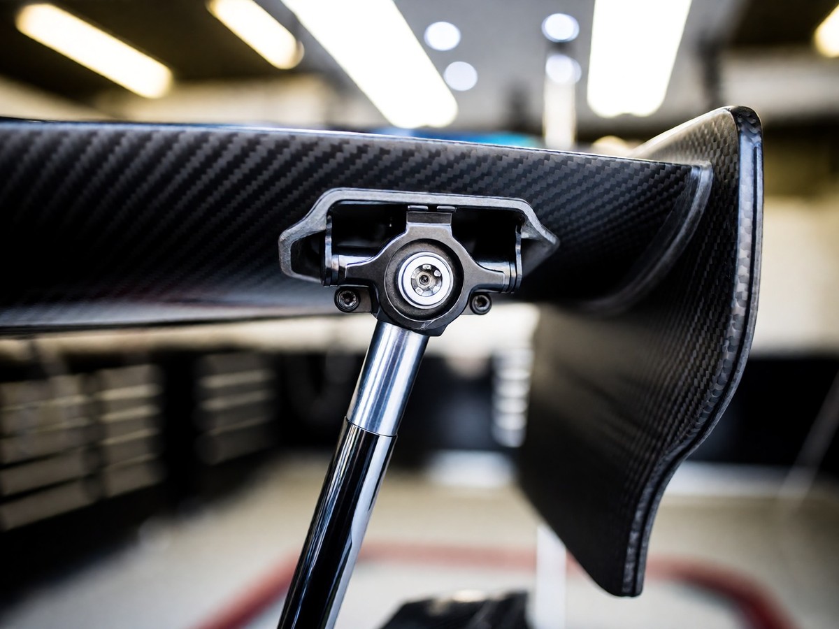 Alpine's 2026 rear-wheel steering legality fight