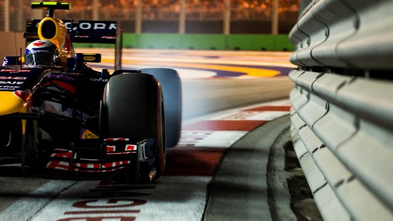 Mercedes tests split W17 specifications at Singapore Grand Prix