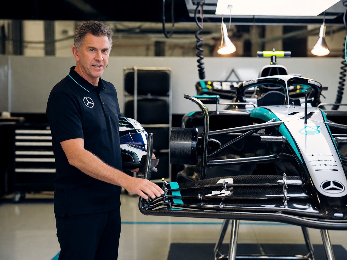 Reid Wiseman joins Mercedes F1 as official ambassador
