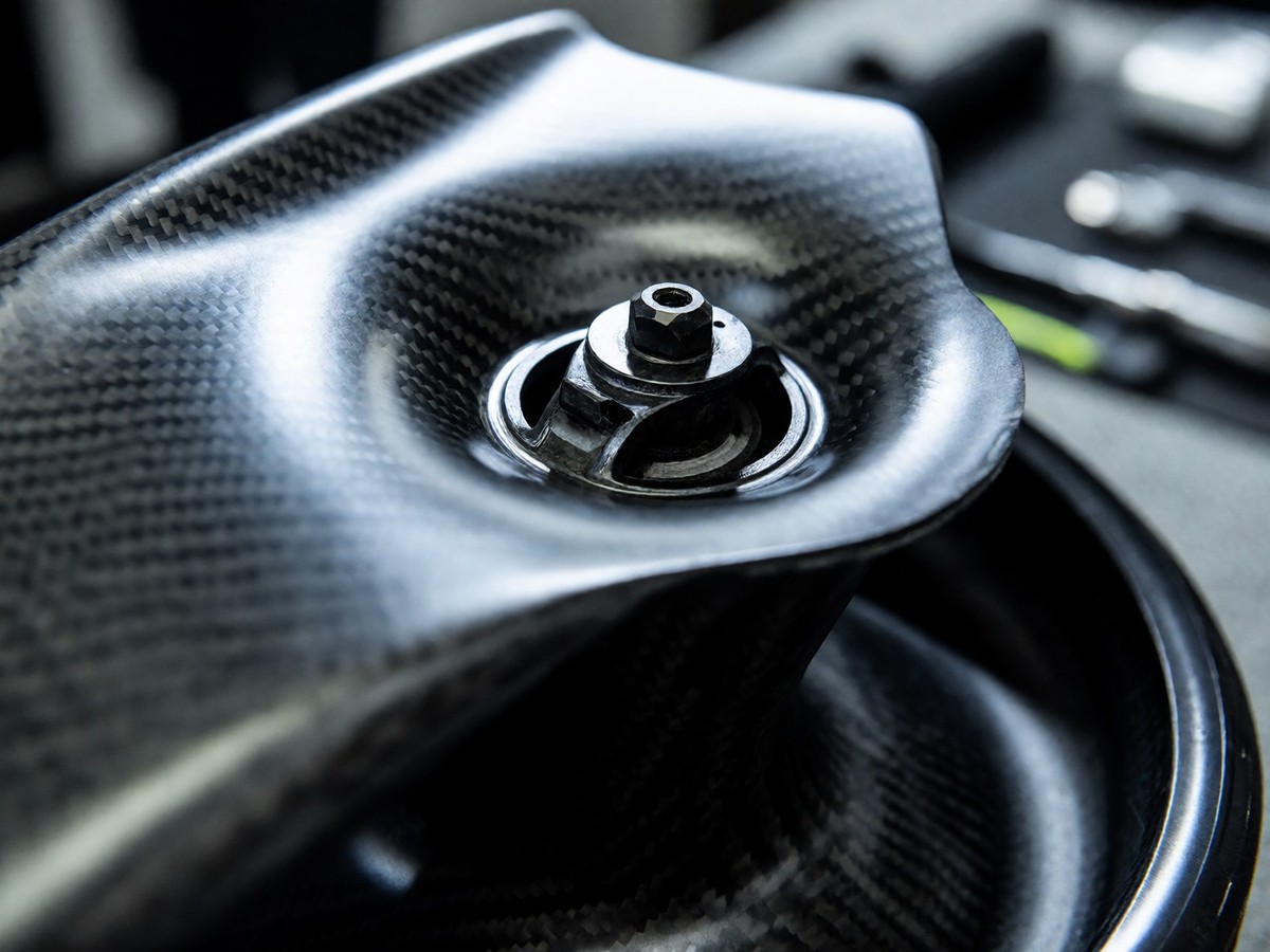 FIA standardizes wheel rim cover geometry to prevent aero advantages