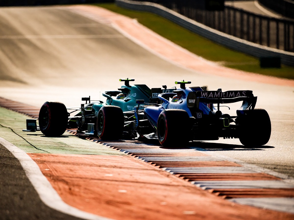 Fernando Alonso finishes 16th after collision with Alexander Albon