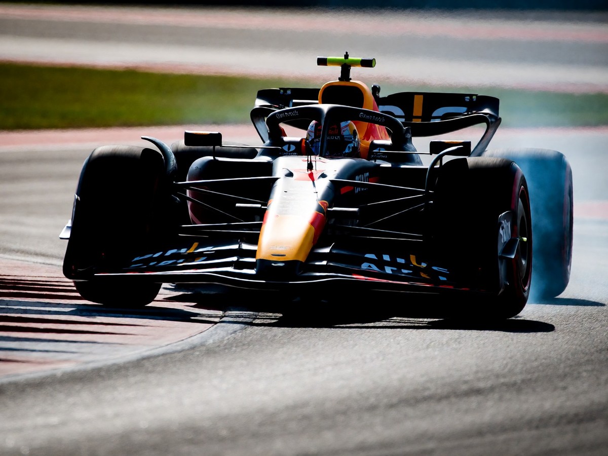 Kimi Antonelli wins United States Grand Prix as Verstappen struggles