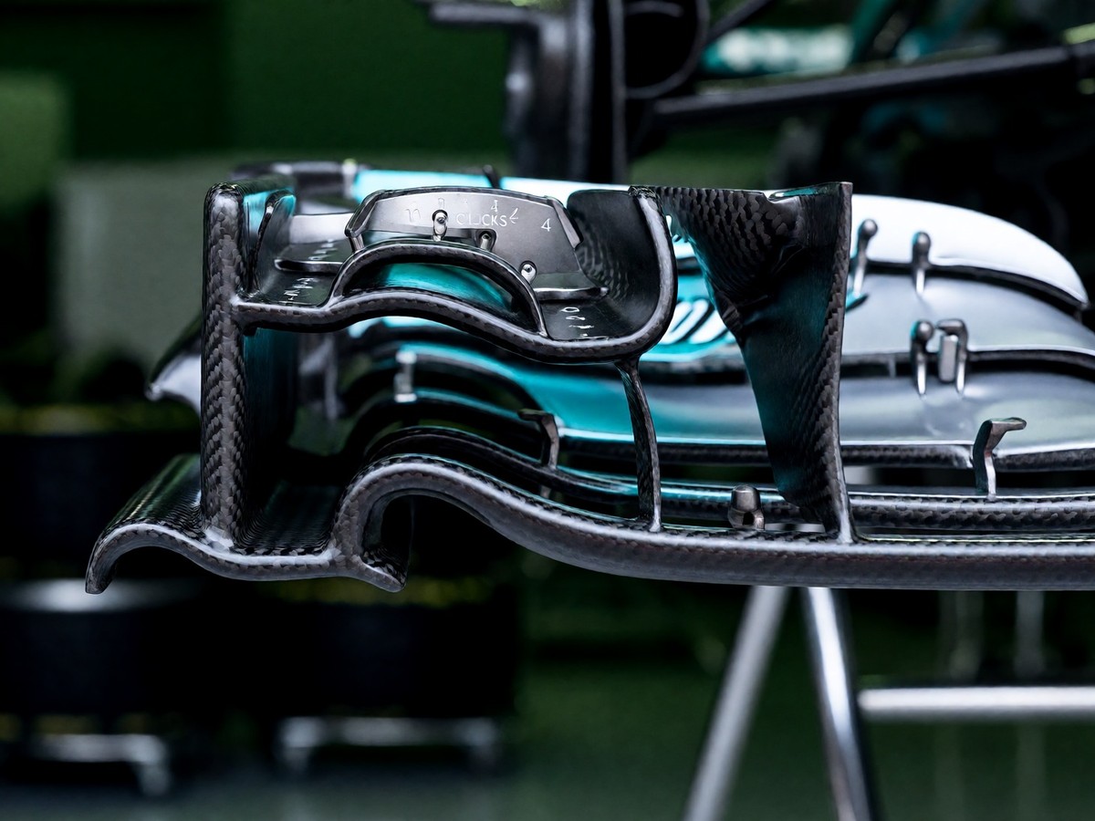 Lewis Hamilton finishes fourth at COTA after Ferrari understeer issues
