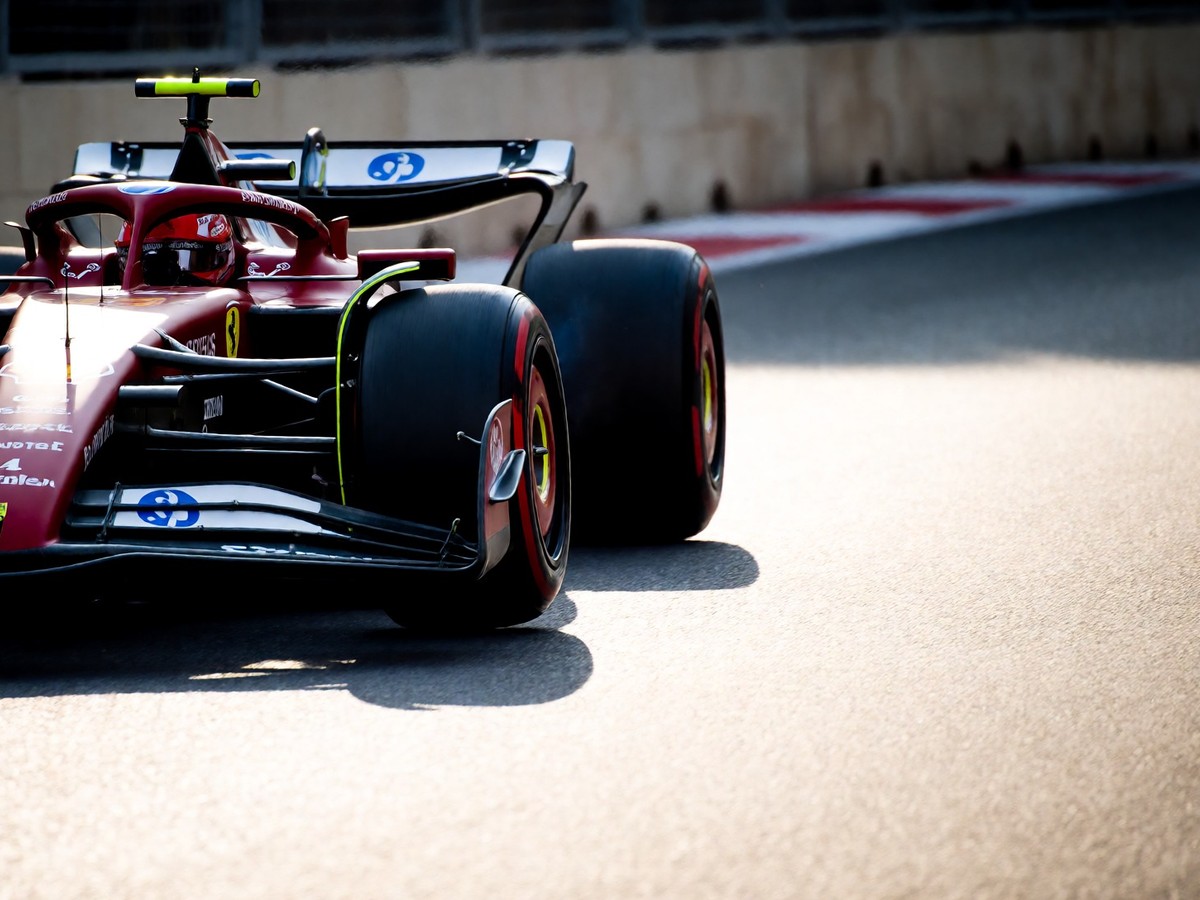 Why Charles Leclerc's Ferrari 2026 tyre warm-up struggles matter now