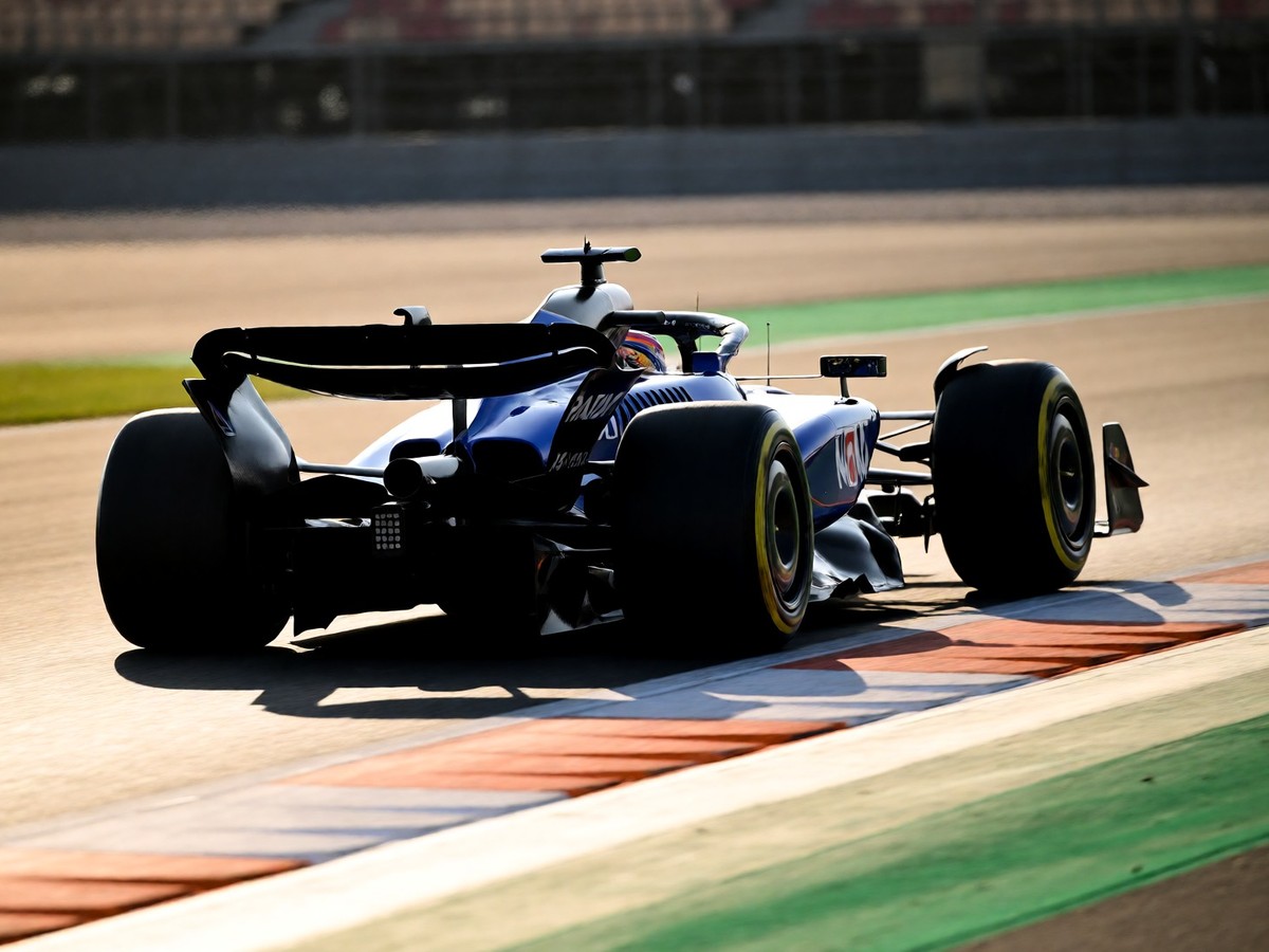 Why Alpine is switching to Mercedes power for 2026