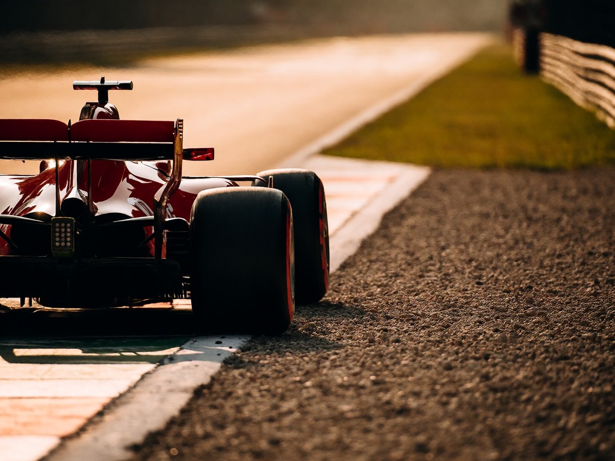 Software integrity risks in the 2026 Ferrari DRS mapping